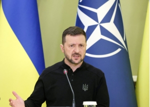 SI SCRIVE DRONE, SI LEGGE RICONVERSIONE … E ZELENSKY FA IL PIAZZISTA