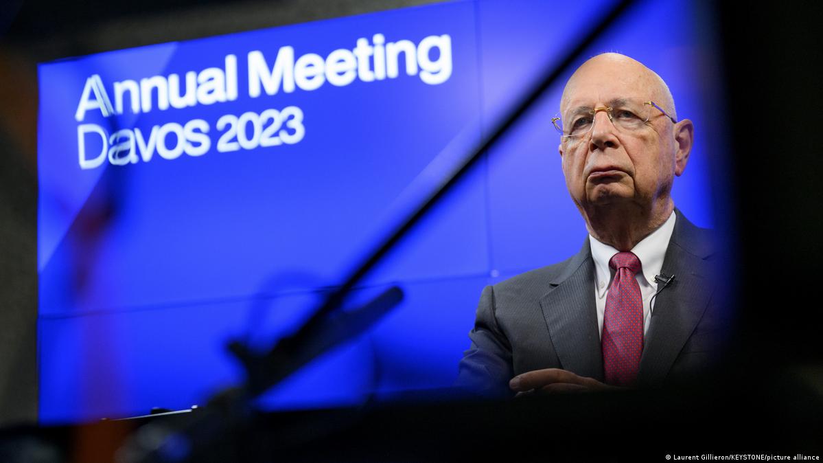 DAVOS, UN PIANO ANDATO A PUTTANE