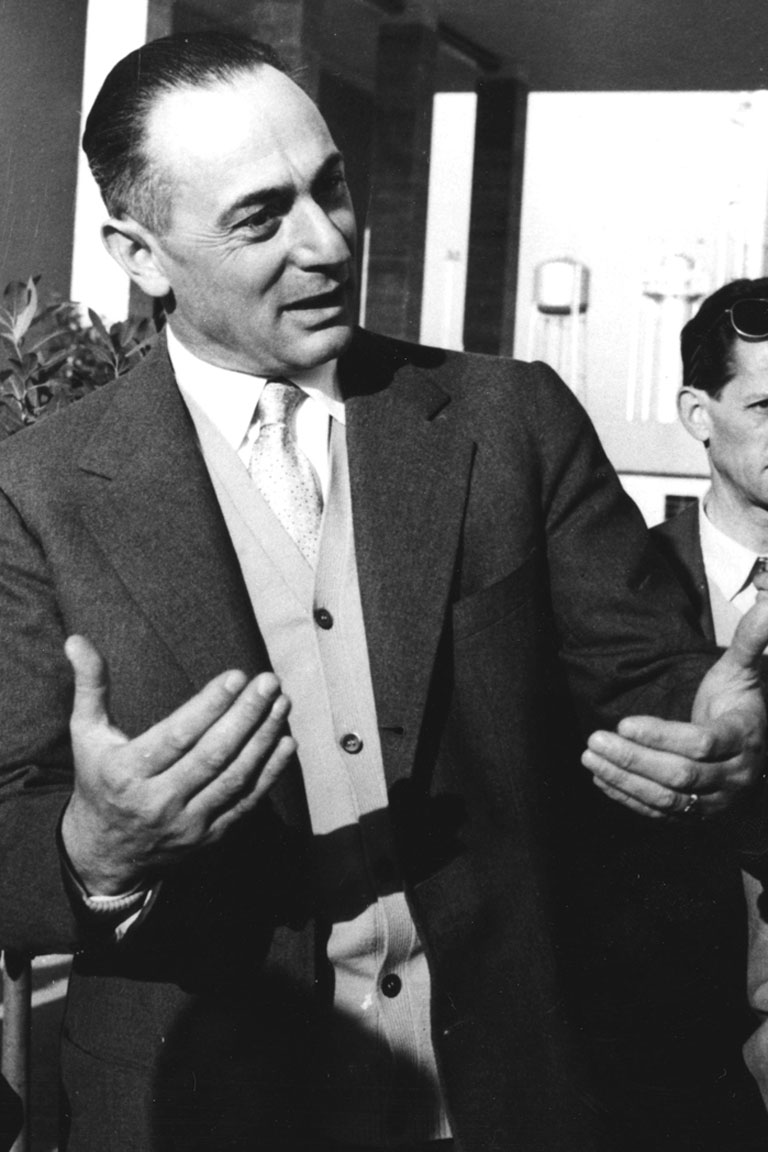 ENRICO MATTEI, CAPITANO D'INDUSTRIA E PATRIOTA