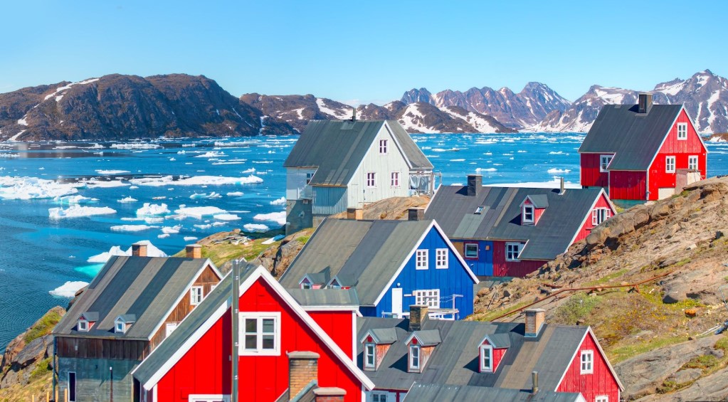 LE MANI SULLA GROENLANDIA