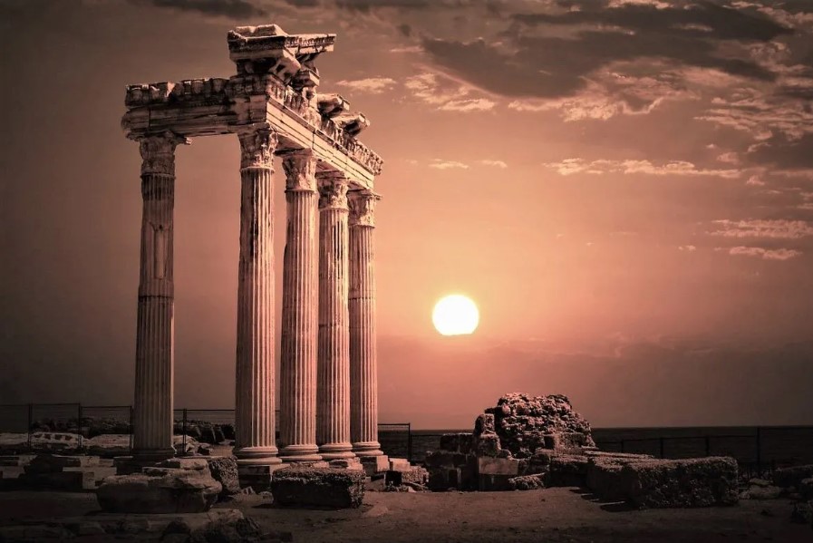 Crisi dell’Occidente come crisi di 'sguardo storico'