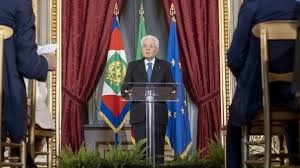 INTERVENTO DEL PRESIDENTE DELLA REPUBBLICA IN OCCASIONE DELLA CONSEGNA DEL VENTAGLIO.