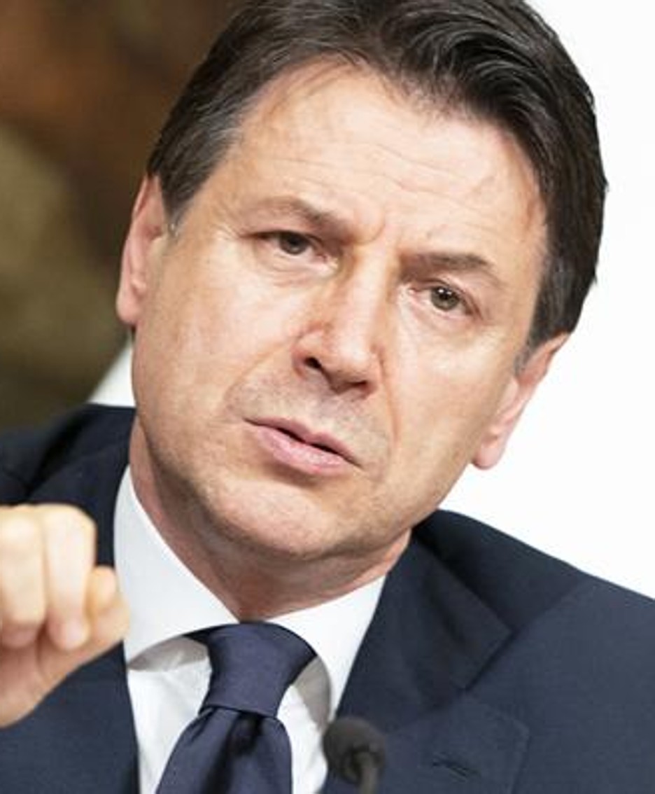 5 Stelle astenuti sulla mozione a favore degli iraniani