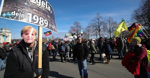 LA MERKEL HA PERSO IL CONTROLLO DELLA STRATEGIA DELLA PAURA