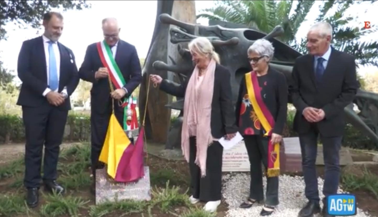 ROMA, RIPRISTINATE LE TARGHE VANDALIZZATE DEL MONUMENTO A MATTEOTTI