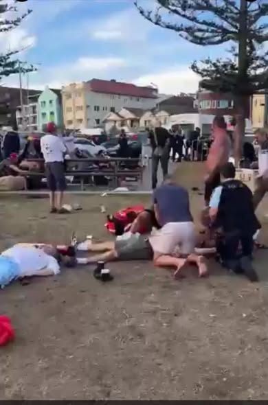 EBREI CONTINUA LA PERSECUZIONE, QUESTA VOLTA A SYDNEY