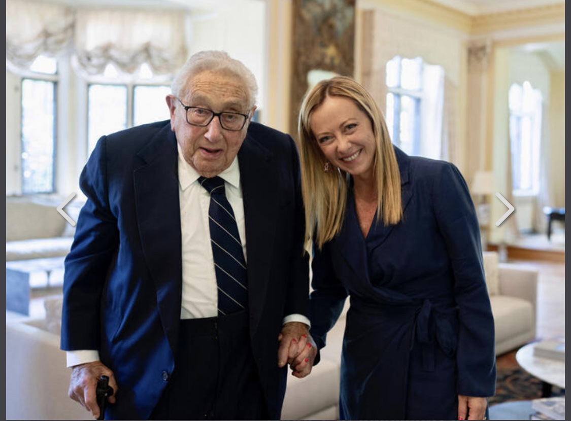 Meloni_e_Kissinger