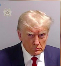 Trump_foto_segnaletica