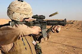M16