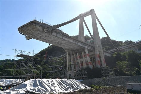 PONTE_MORANDI