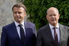 Macron_eScholz_bolliti