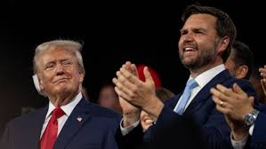 Trump_con_Vance
