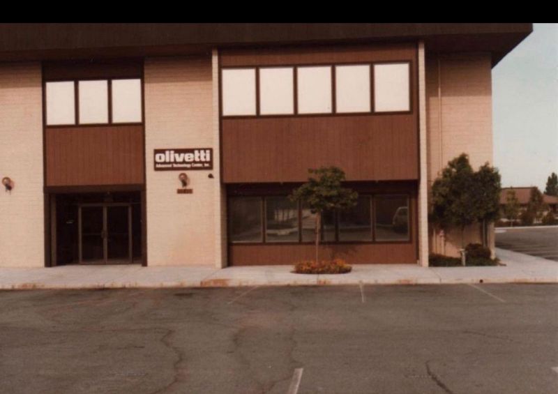 OLIVETTI_CUPERTINO