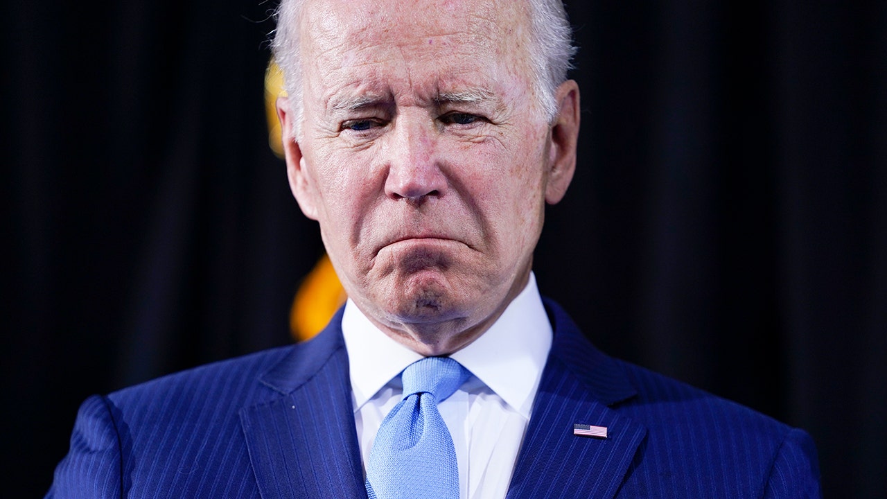 biden-sad-frown-2362303170