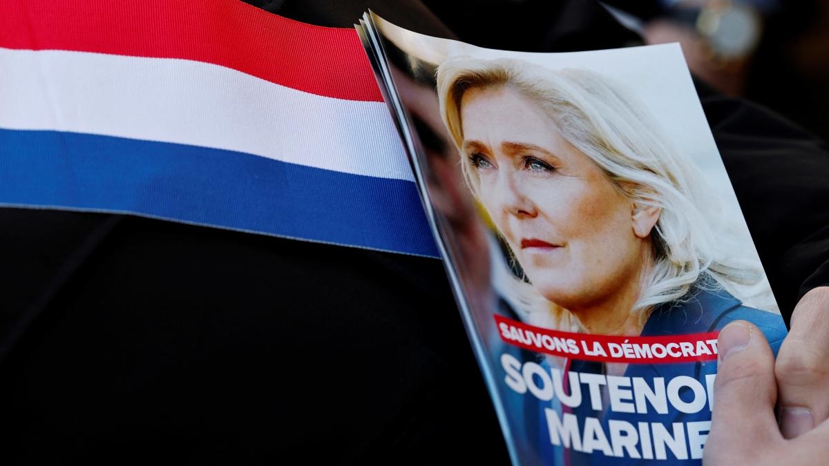 Le_Pen_34