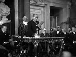 mussolini_1925_7777