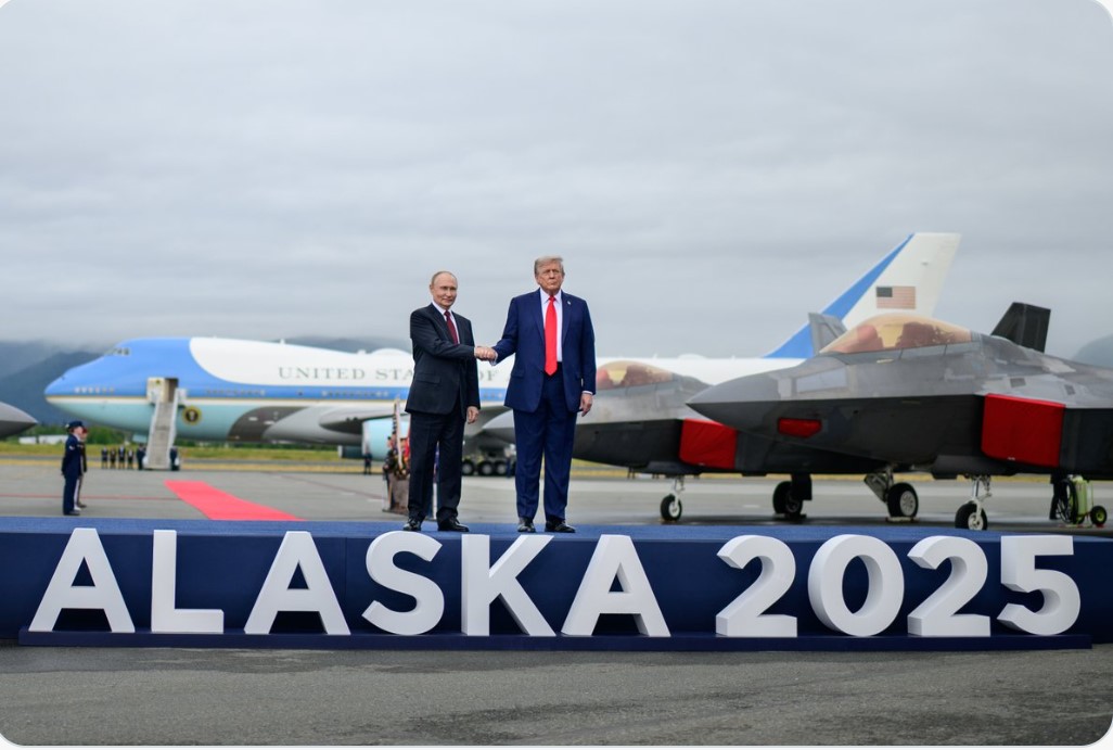 Foto_ufficiale_Alaska