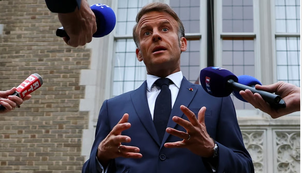 Macron_Napoleon