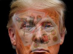 Trump gioca contemporaneamente con quattro briscole Trump gioca contemporaneamente con quattro briscole