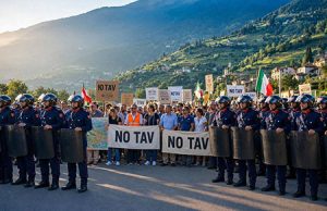 Attacco allo Stato dei “fasssisti” di sinistra Attacco allo Stato