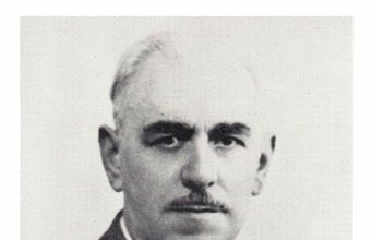 Arturo Felici: tipografo, partigiano, editore Arturo Felici, Commissario politico del I Gruppo divisioni “G. L.”, equiparato a tenente colonnello; Patriota (certificato firmato dal Maresciallo Harold Alexander), Partigiano (brevetto firmato da Parri, Enrico Mattei, Luigi Longo...), cittadino onorario di Cuneo (1947), Croce al Merito di Guerra, componente del consiglio direttivo dell'ANPI. Nel dopoguerra suoi referenti furono “Il Ponte”, fondato da Piero Calamandrei, “Il Mondo” e “L'Astrolabio”. Molte sue lettere sono in “Giellisti” (Cassa di Risparmio di Cuneo, vol. 3°, 1997) e in “Pensiero ed azione di Dante Livio Bianco” (Milano, Centro Puecher, 1967). Altre, parte ancora inedite, vennero affidate a uno storico “a futura memoria”.