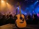 Viaggio tra le immortali, sferzanti e poetiche canzoni di Guccini chitarra di Guccini
