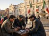 Multisala: Elly e il gioco delle tre carte sulla piazza del Quirinale gioco delle tre carte